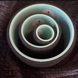 Chirp Wheels for Back Stretching